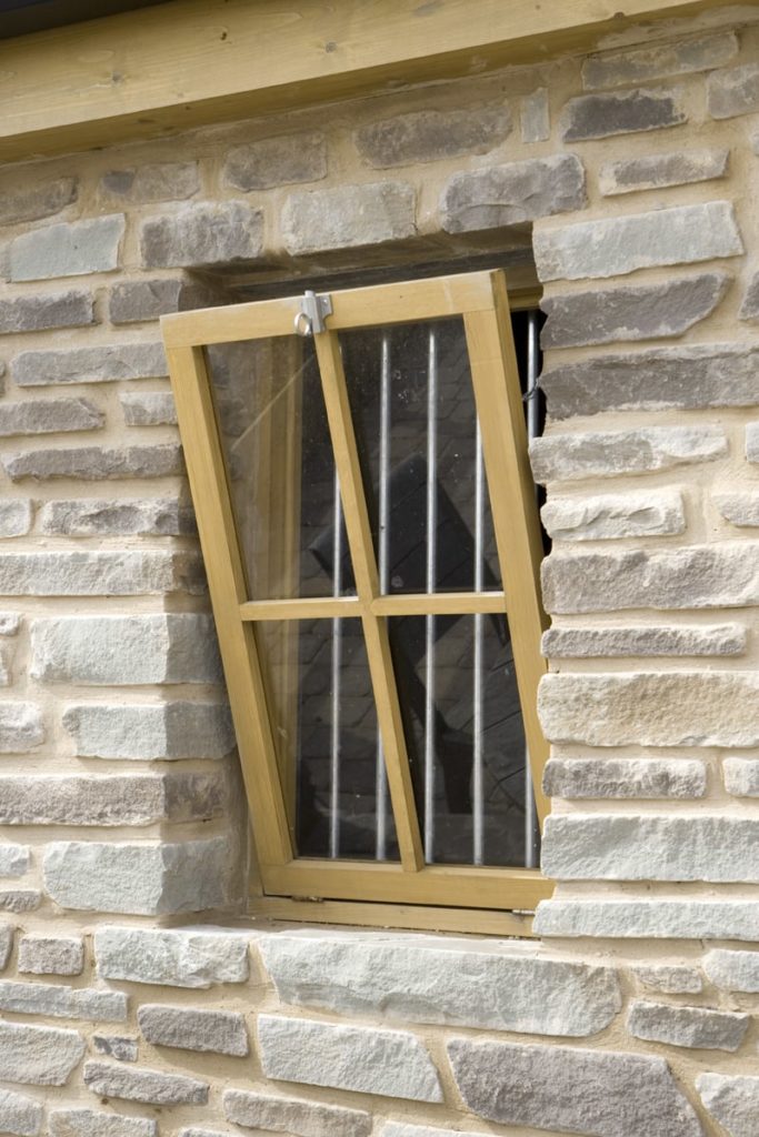 Stable Windows Scotts Of Thrapston