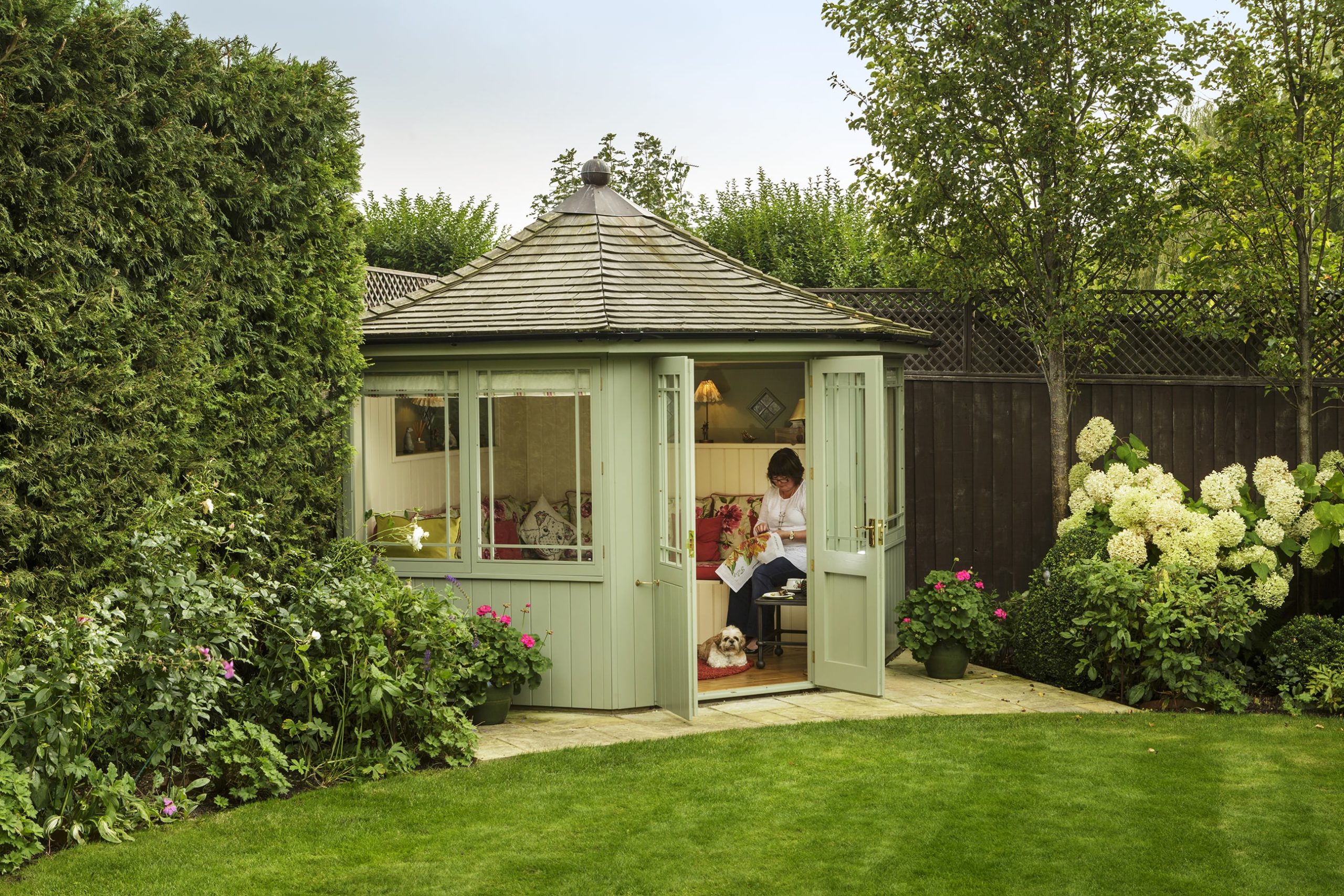 Summer store house shed