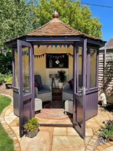 How to adapt your summerhouse for multiple uses