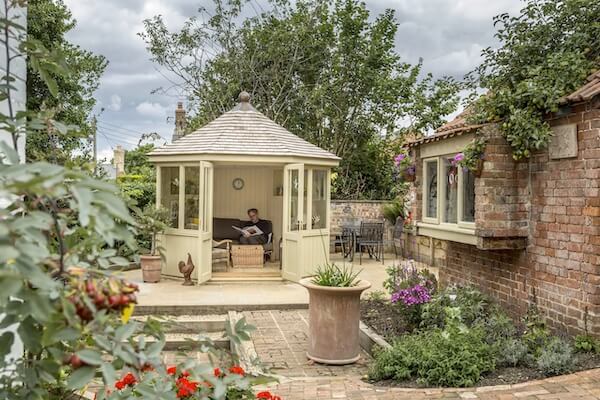 outdoor escapes for sale with insulation